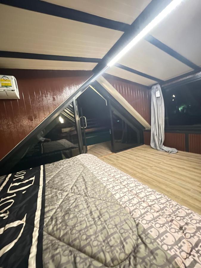 Noree Jacuzzi House Ban Phan Sadet Nai Екстериор снимка